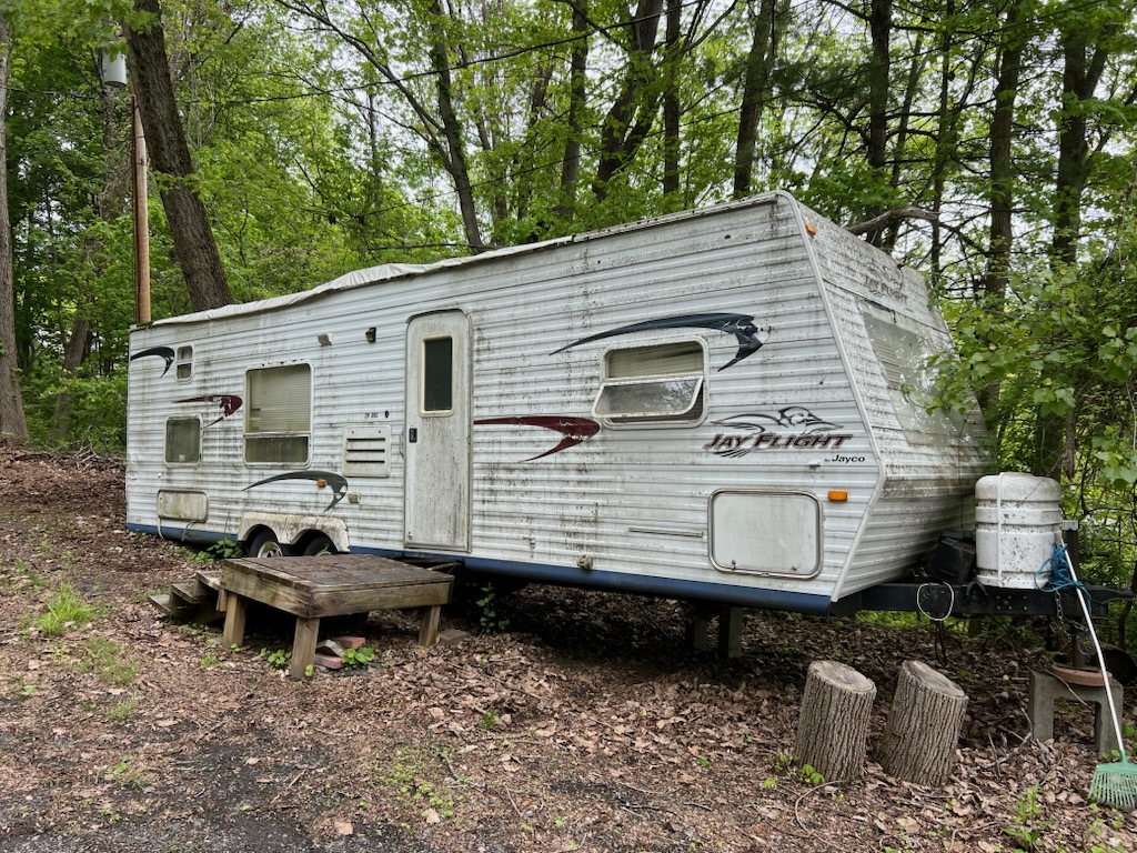 Professional motorhome removal process